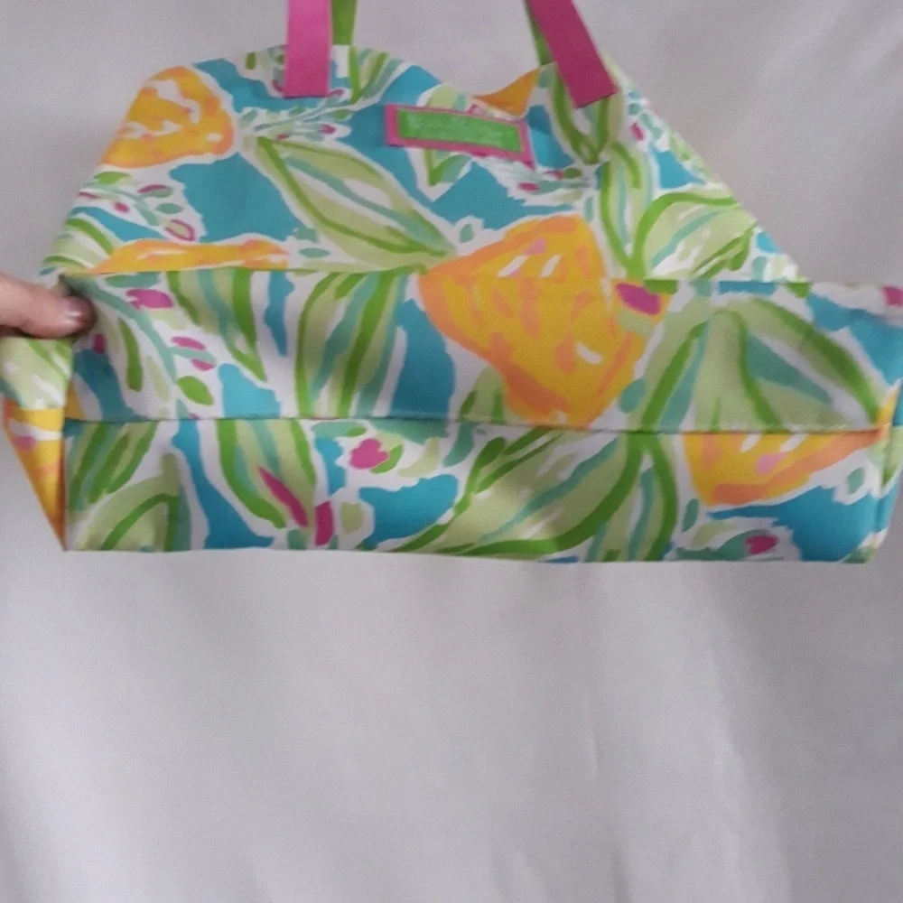 Lilly Pulitzer for Estee Lauder Lemon Print Tote Bag